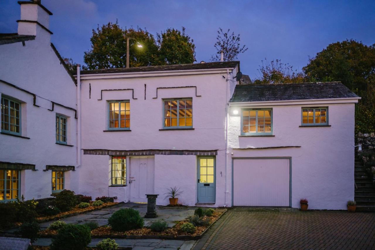 Stunning Cottage Grade 2 Listed With Parking And Hot Tub Bowness-on-Windermere Exteriör bild